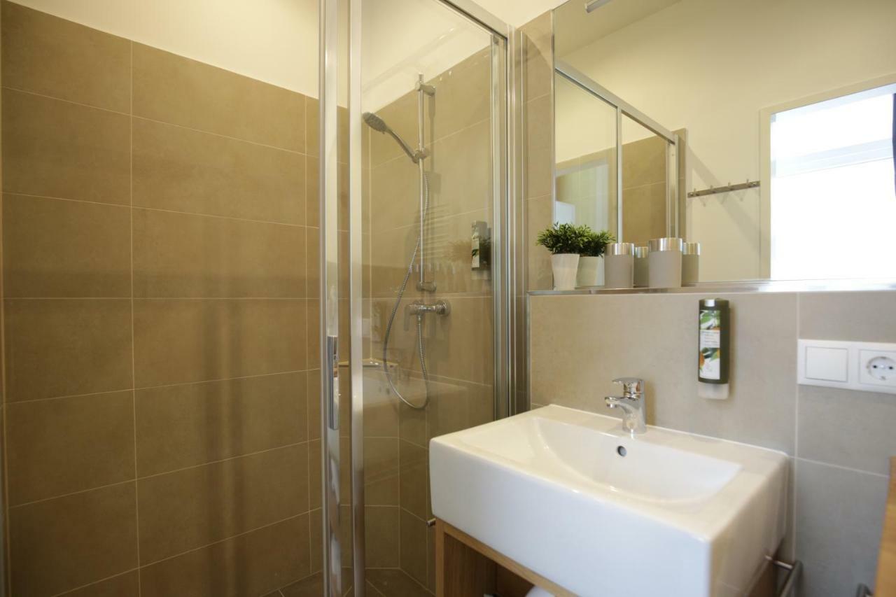Vienna Gold Apartments - Contactless Check In Экстерьер фото